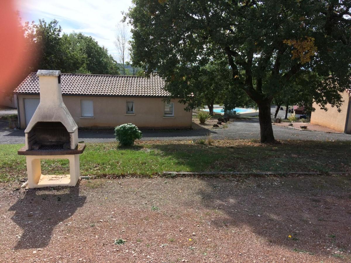 Les Sentiers Du Causse Hotel Lentillac du Causse Bagian luar foto
