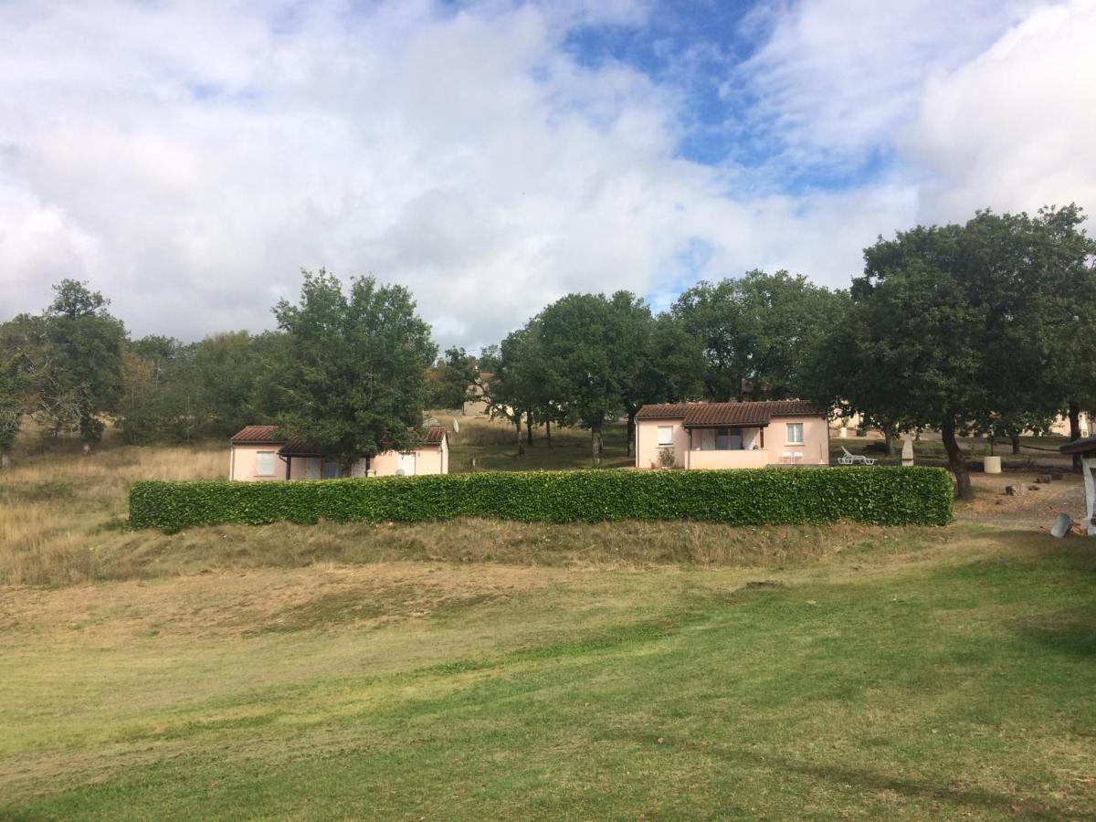 Les Sentiers Du Causse Hotel Lentillac du Causse Bagian luar foto