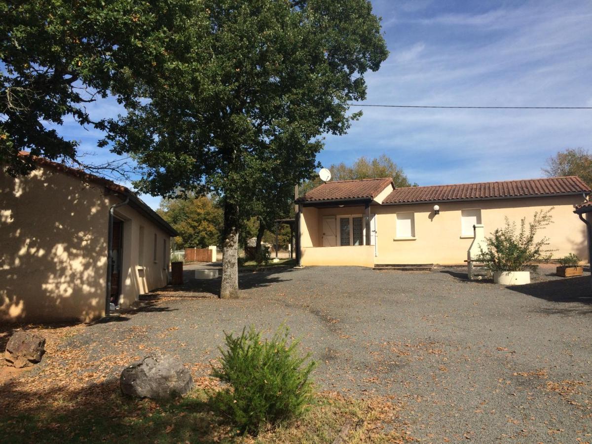 Les Sentiers Du Causse Hotel Lentillac du Causse Bagian luar foto